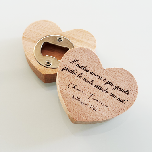 APRIBOTTIGLIE CUORE IN FAGGIO